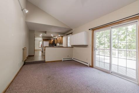 29 Hillview Lane Lewiston ME 04240