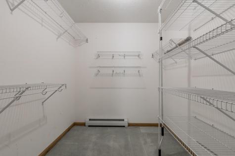 29 Hillview Lane Lewiston ME 04240