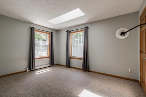 29 Hillview Lane Lewiston ME 04240