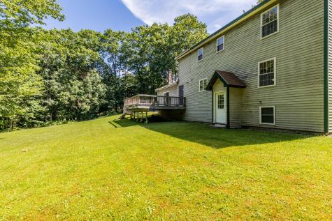 29 Hillview Lane Lewiston ME 04240