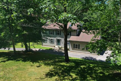 29 Hillview Lane Lewiston ME 04240