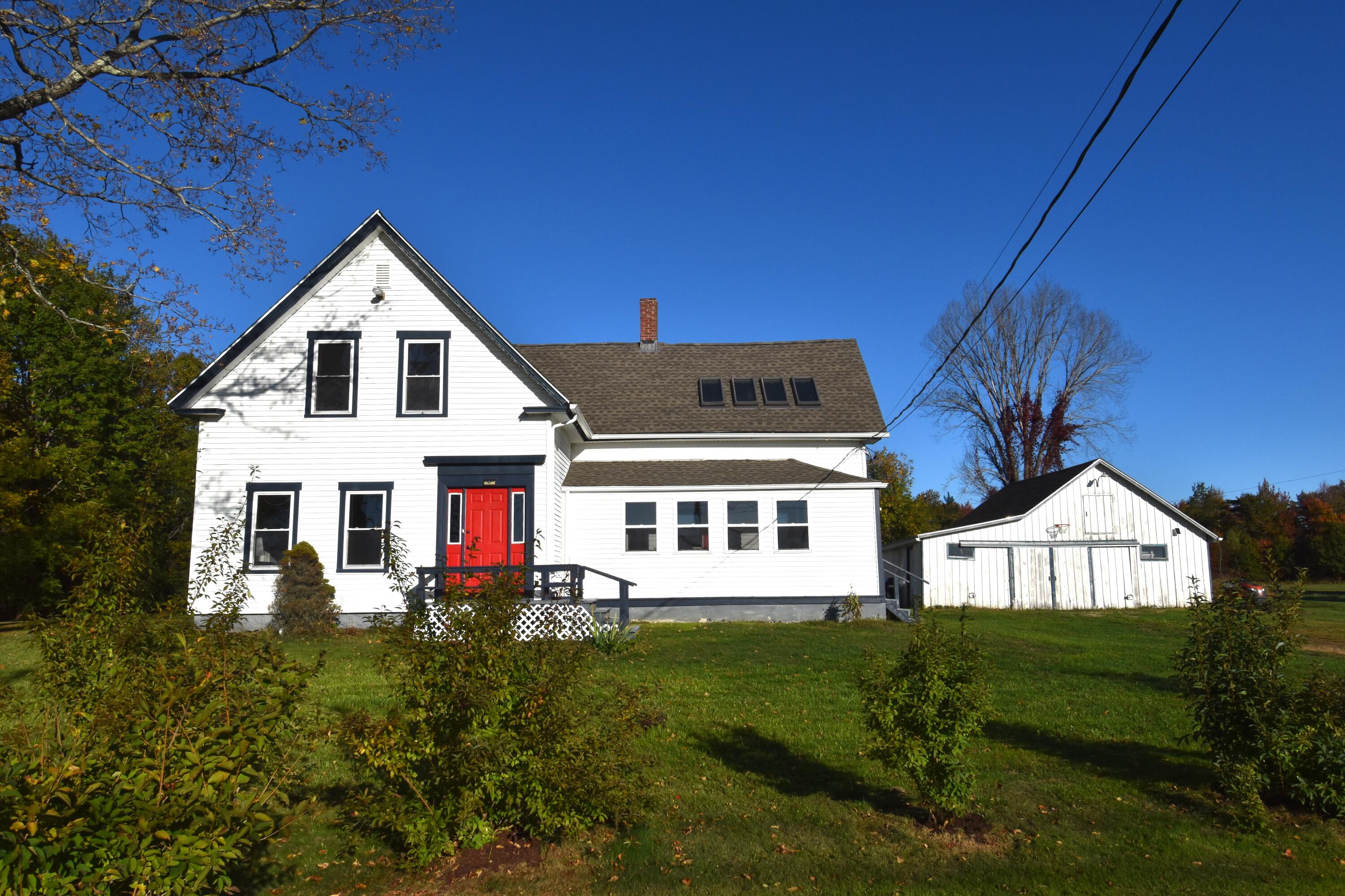 5 North Road Detroit ME 04929