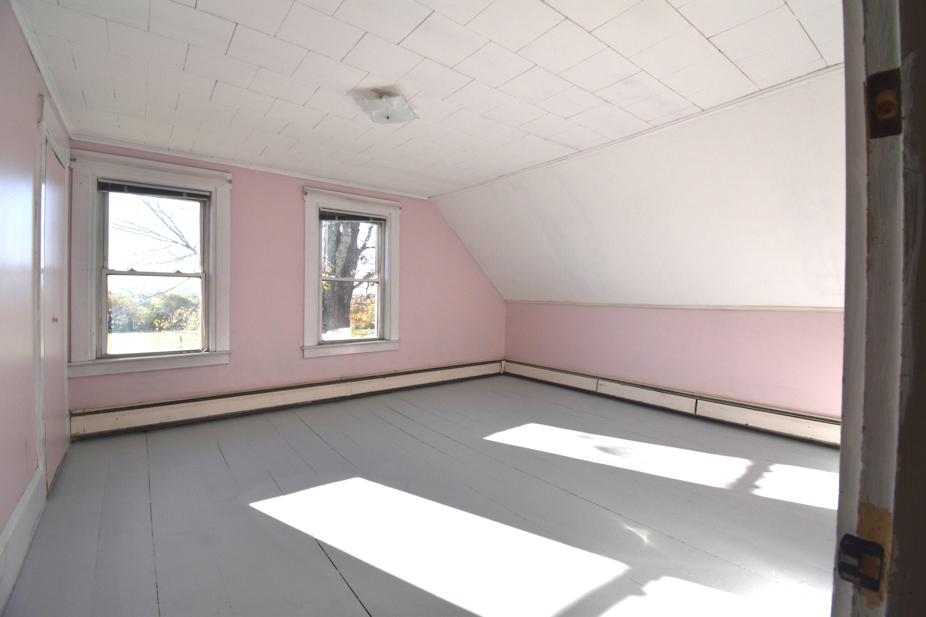 5 North Road Detroit ME 04929