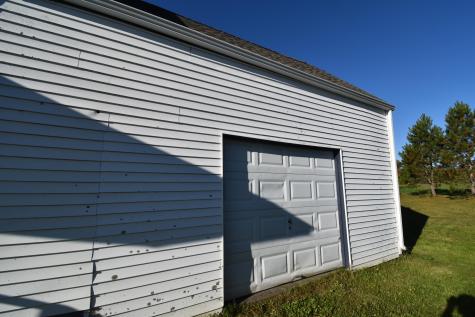 5 North Road Detroit ME 04929