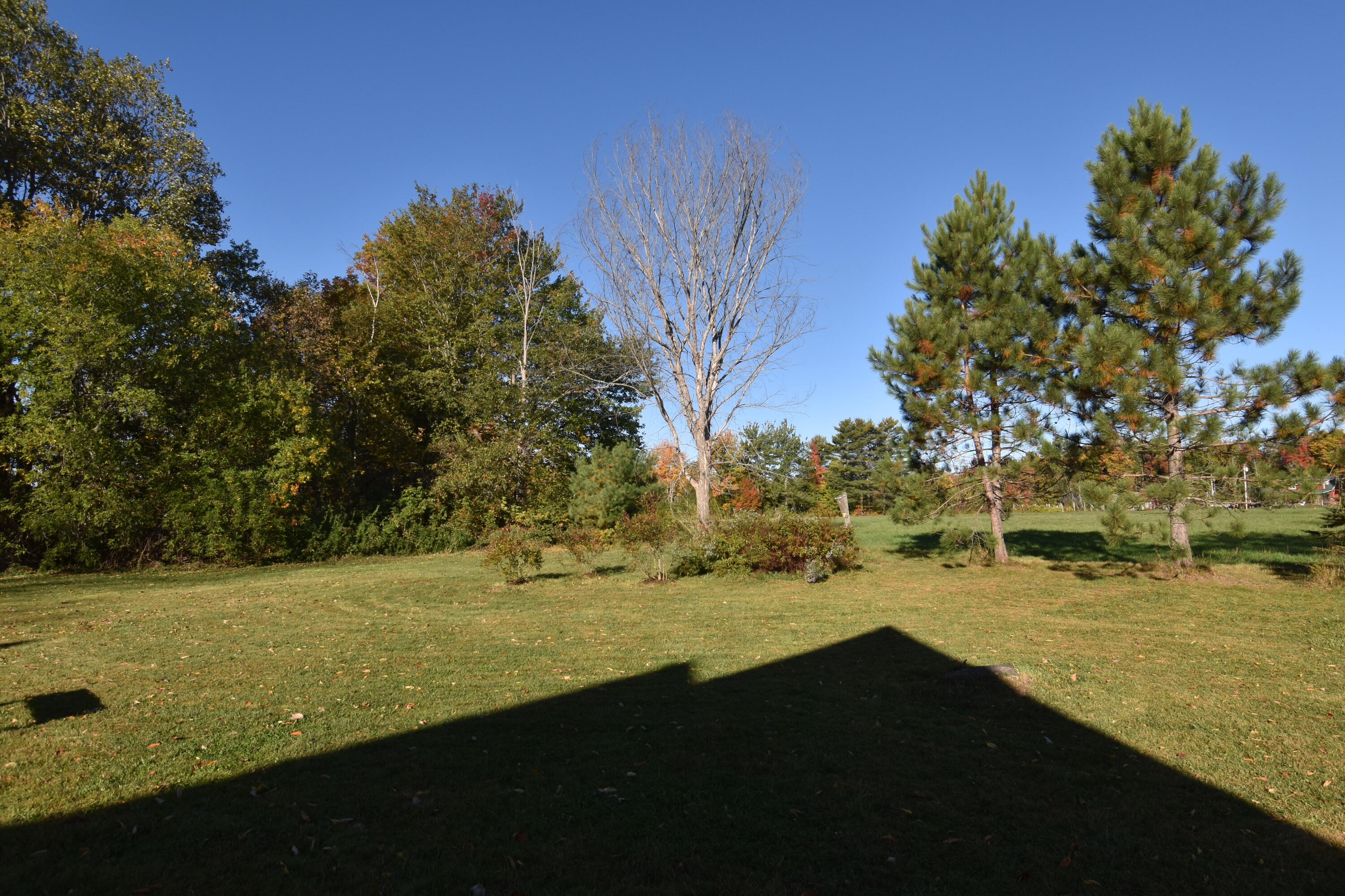 5 North Road Detroit ME 04929