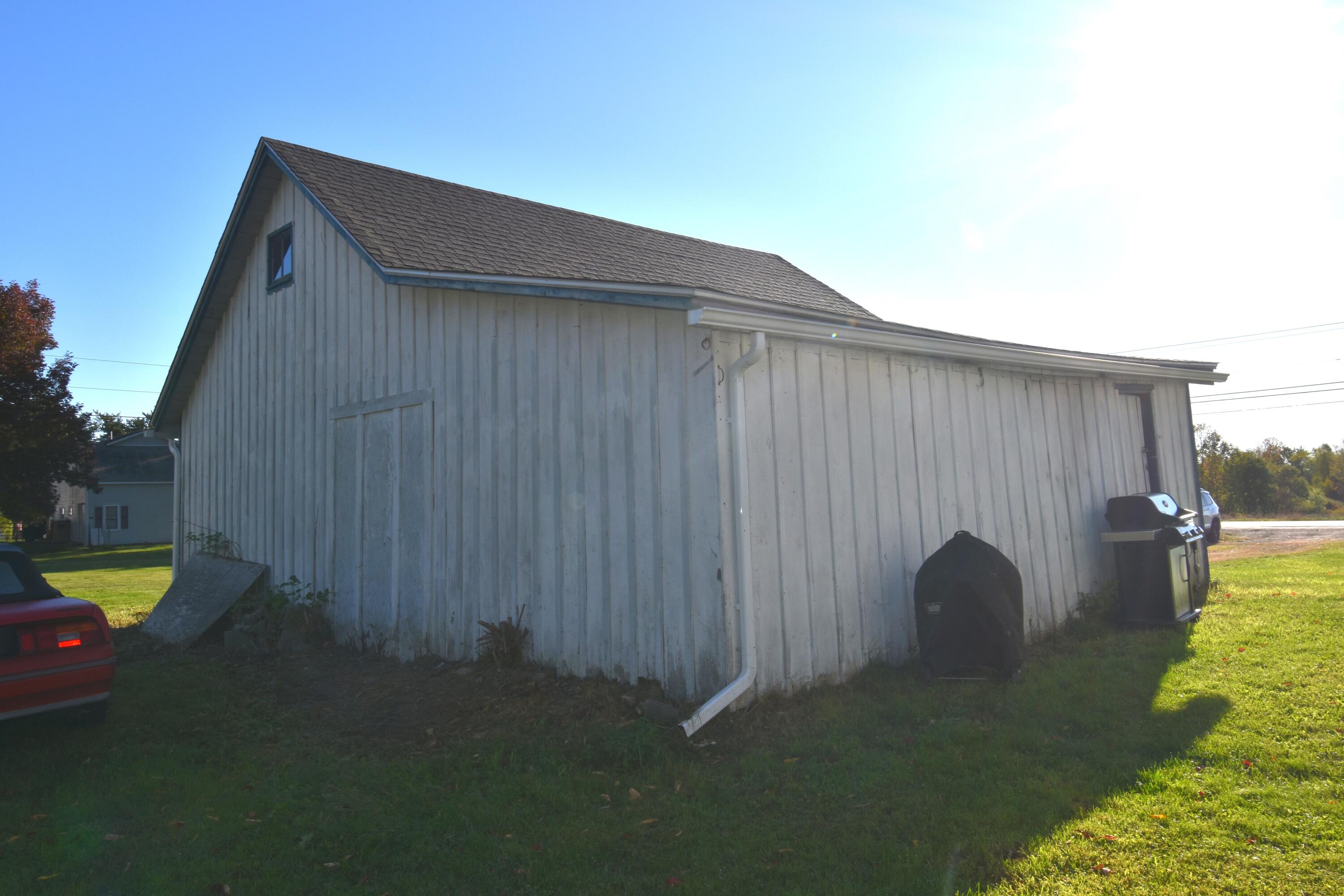 5 North Road Detroit ME 04929