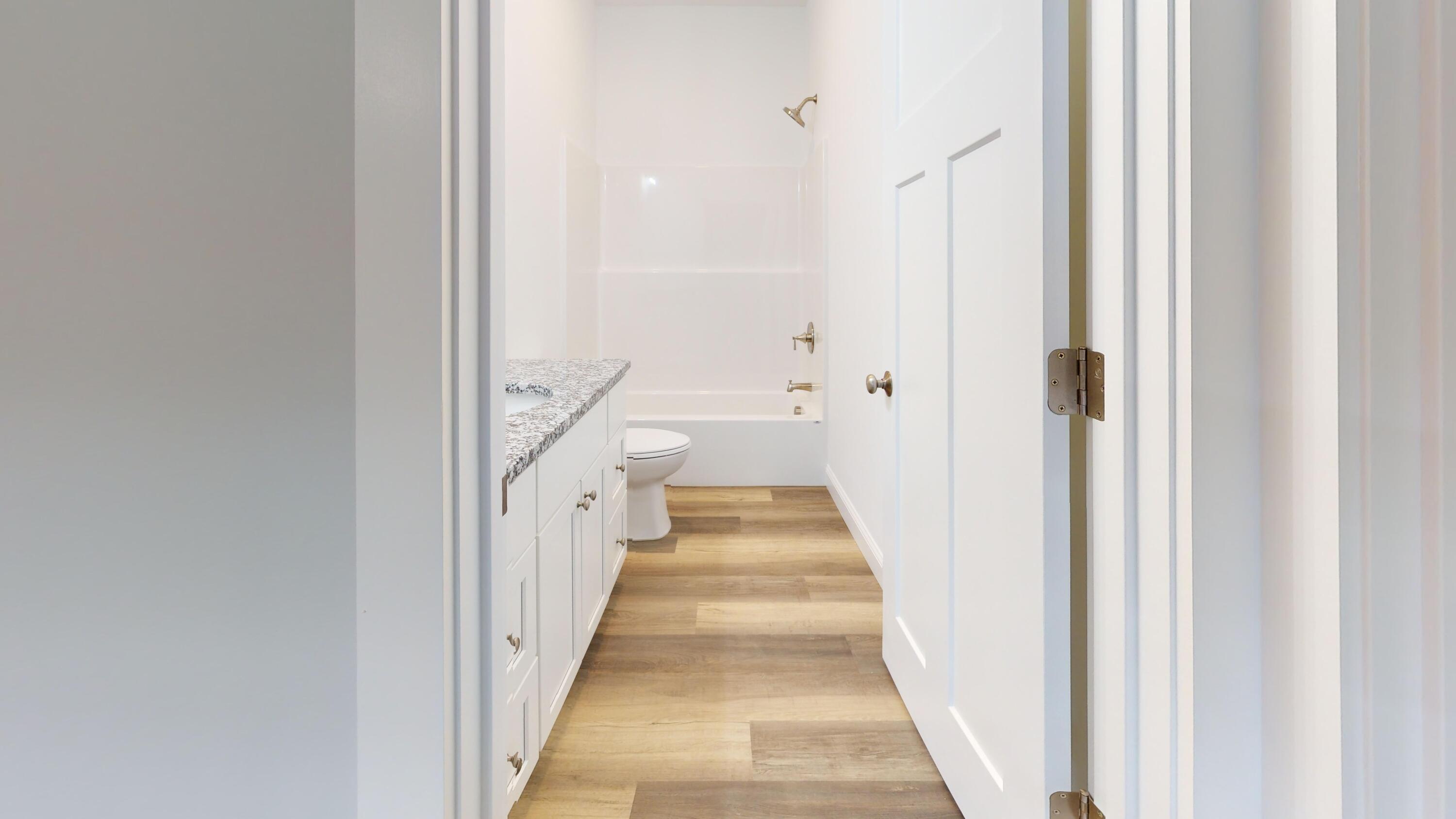 25 Jennifer Avenue Greene ME 04236