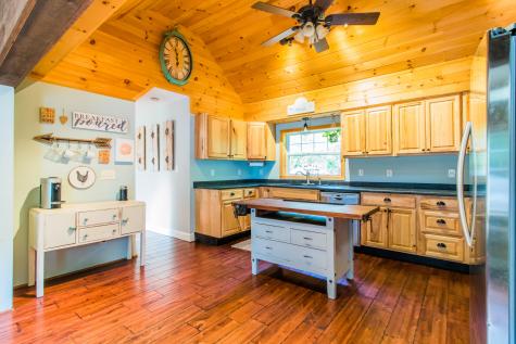 465 East Avenue Lewiston ME 04240