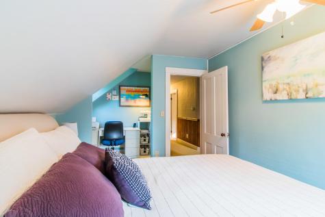 465 East Avenue Lewiston ME 04240