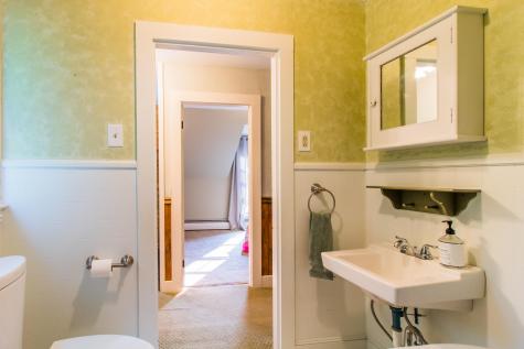 465 East Avenue Lewiston ME 04240