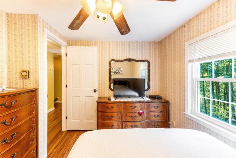 114 Garden Circle Auburn ME 04210