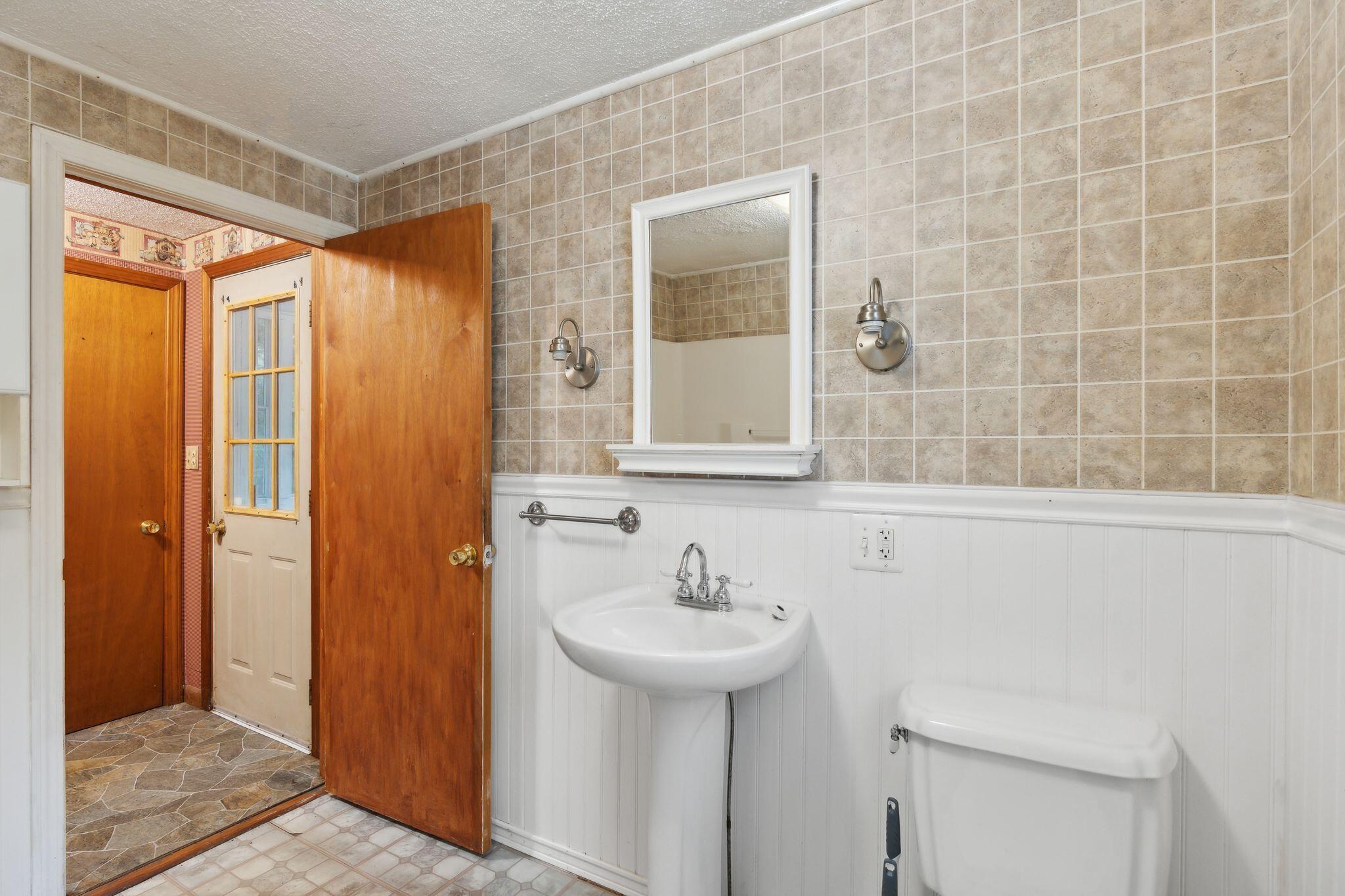 240 River Road Arundel ME 04046