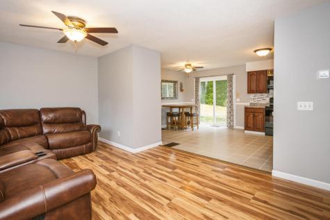 11 Cohoon Road Chesterville ME 04938