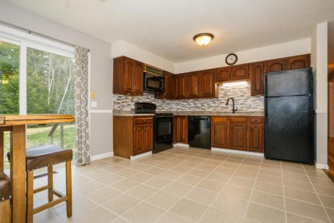 11 Cohoon Road Chesterville ME 04938