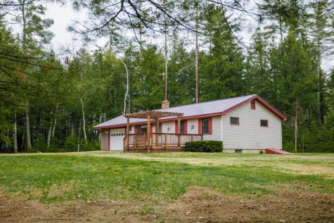 11 Cohoon Road Chesterville ME 04938