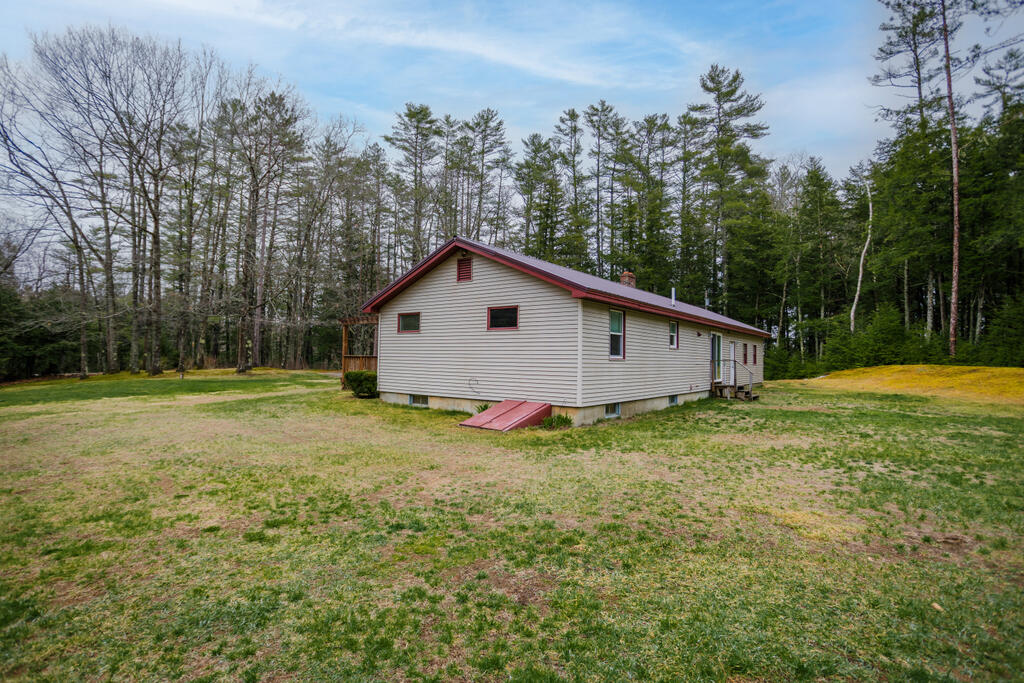 11 Cohoon Road Chesterville ME 04938