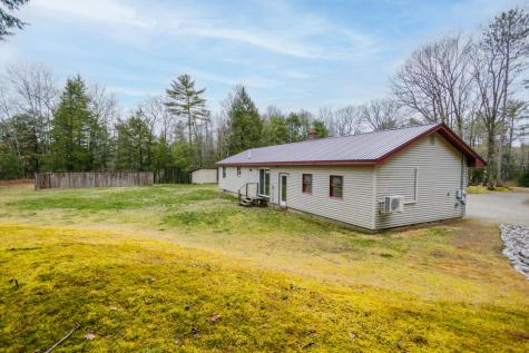 11 Cohoon Road Chesterville ME 04938