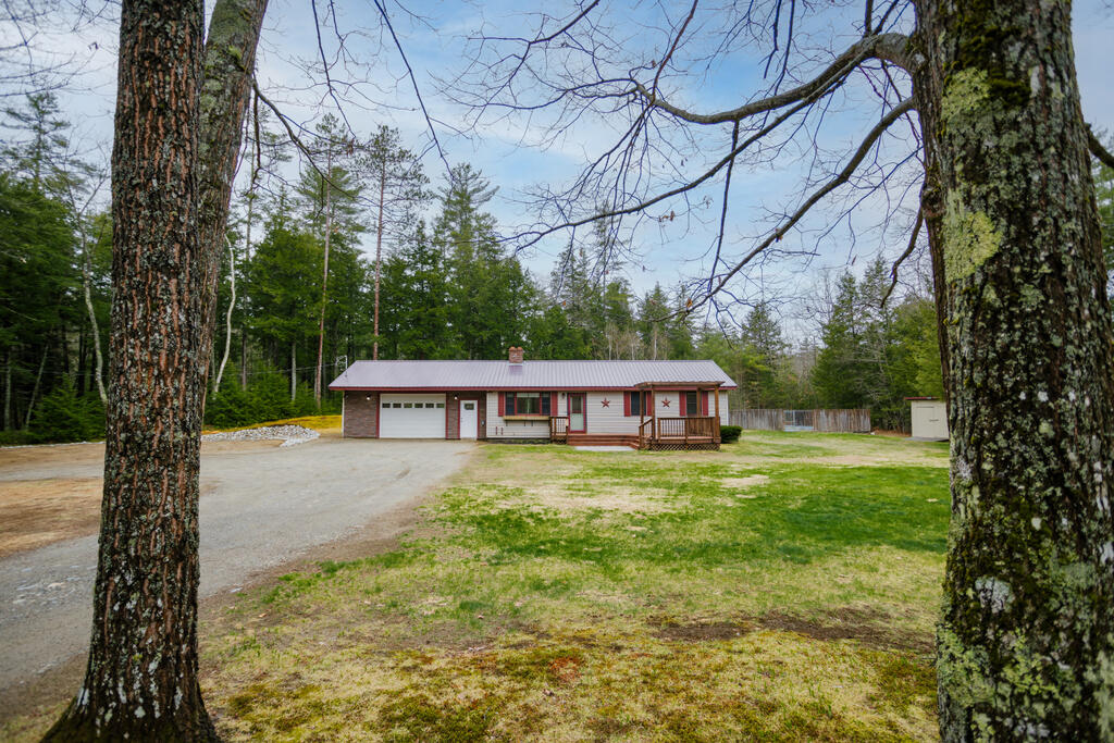 11 Cohoon Road Chesterville ME 04938