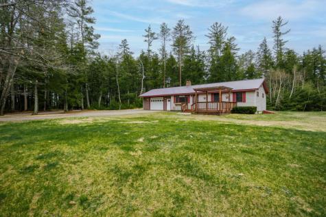 11 Cohoon Road Chesterville ME 04938
