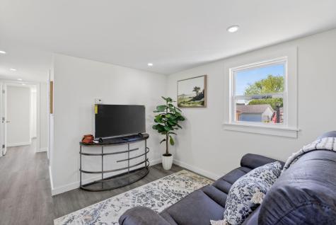 31 Spruce Street Rockland ME 04841