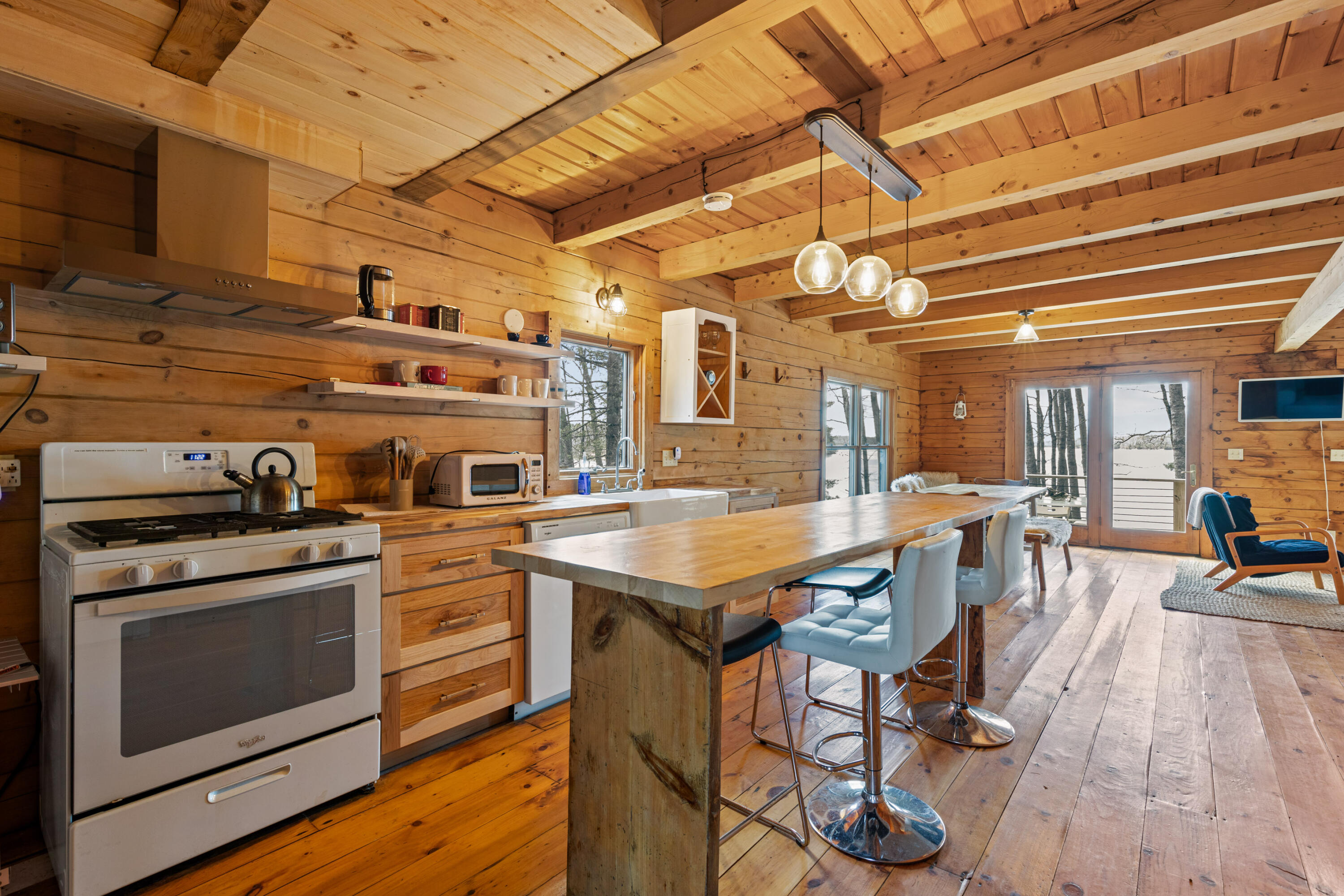 10 Cork Cove Lane Dresden ME 04342