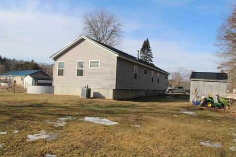 30 Bartlett Street Gardiner ME 04359