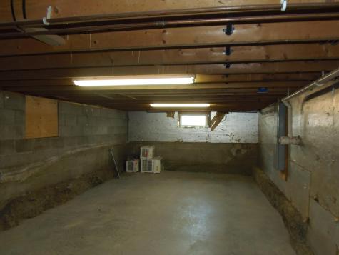 489 Tatnic Road Wells ME 04090