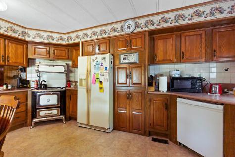 1650 N Belfast Avenue Vassalboro ME 04989