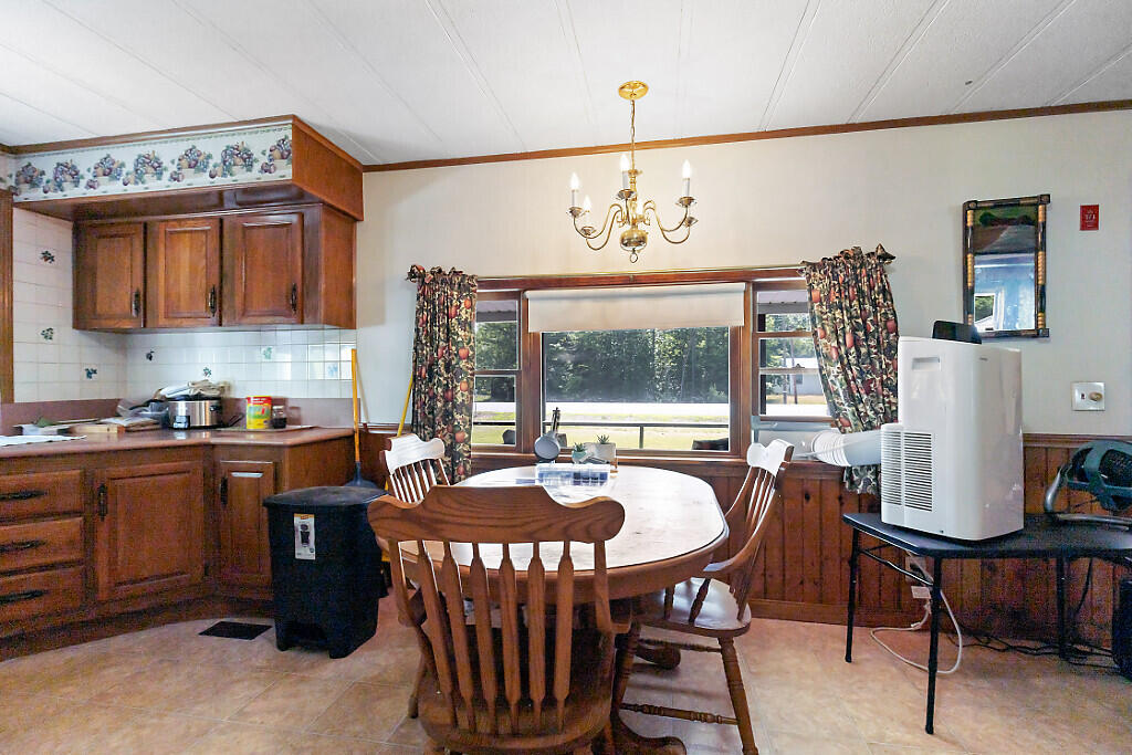 1650 N Belfast Avenue Vassalboro ME 04989