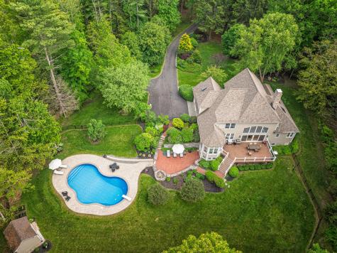 20 Doe Drive Eliot ME 03903