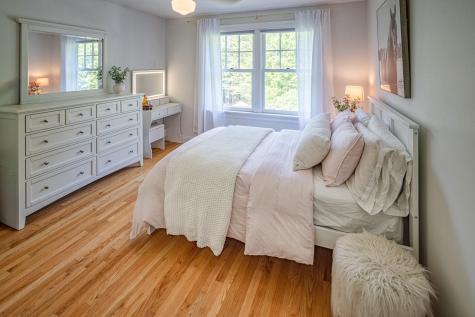 20 Doe Drive Eliot ME 03903