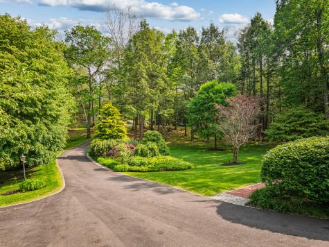 20 Doe Drive Eliot ME 03903