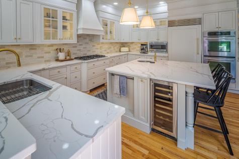 20 Doe Drive Eliot ME 03903