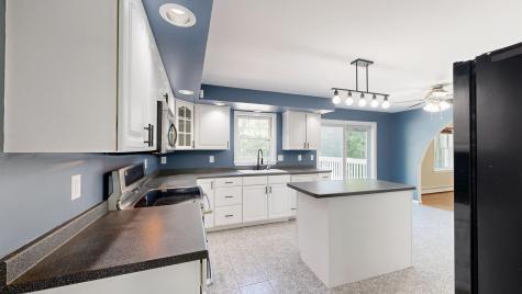 60 Vickery Road Auburn ME 04210