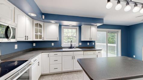 60 Vickery Road Auburn ME 04210