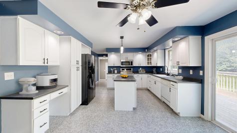 60 Vickery Road Auburn ME 04210