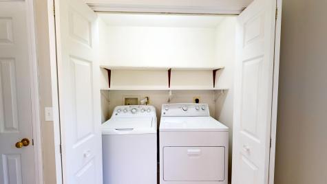 60 Vickery Road Auburn ME 04210