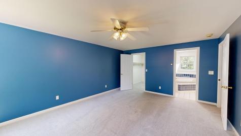 60 Vickery Road Auburn ME 04210