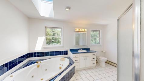 60 Vickery Road Auburn ME 04210