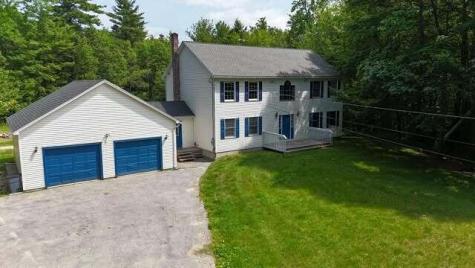60 Vickery Road Auburn ME 04210