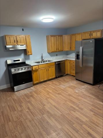 17 Lower Road Minot ME 04258