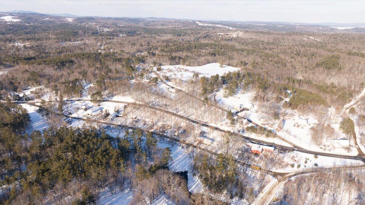 17 Lower Road Minot ME 04258