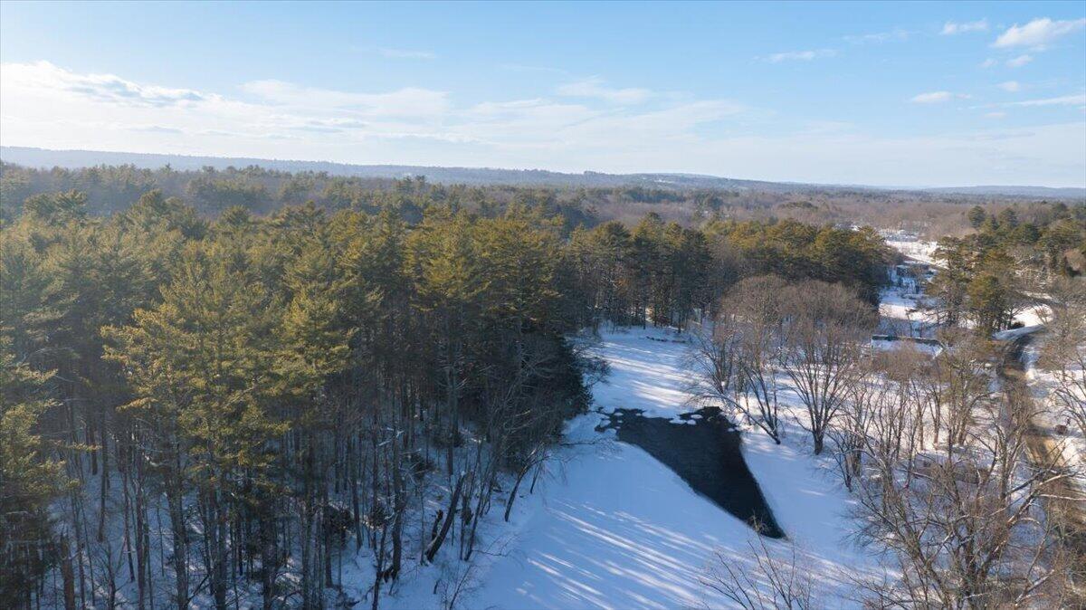 17 Lower Road Minot ME 04258