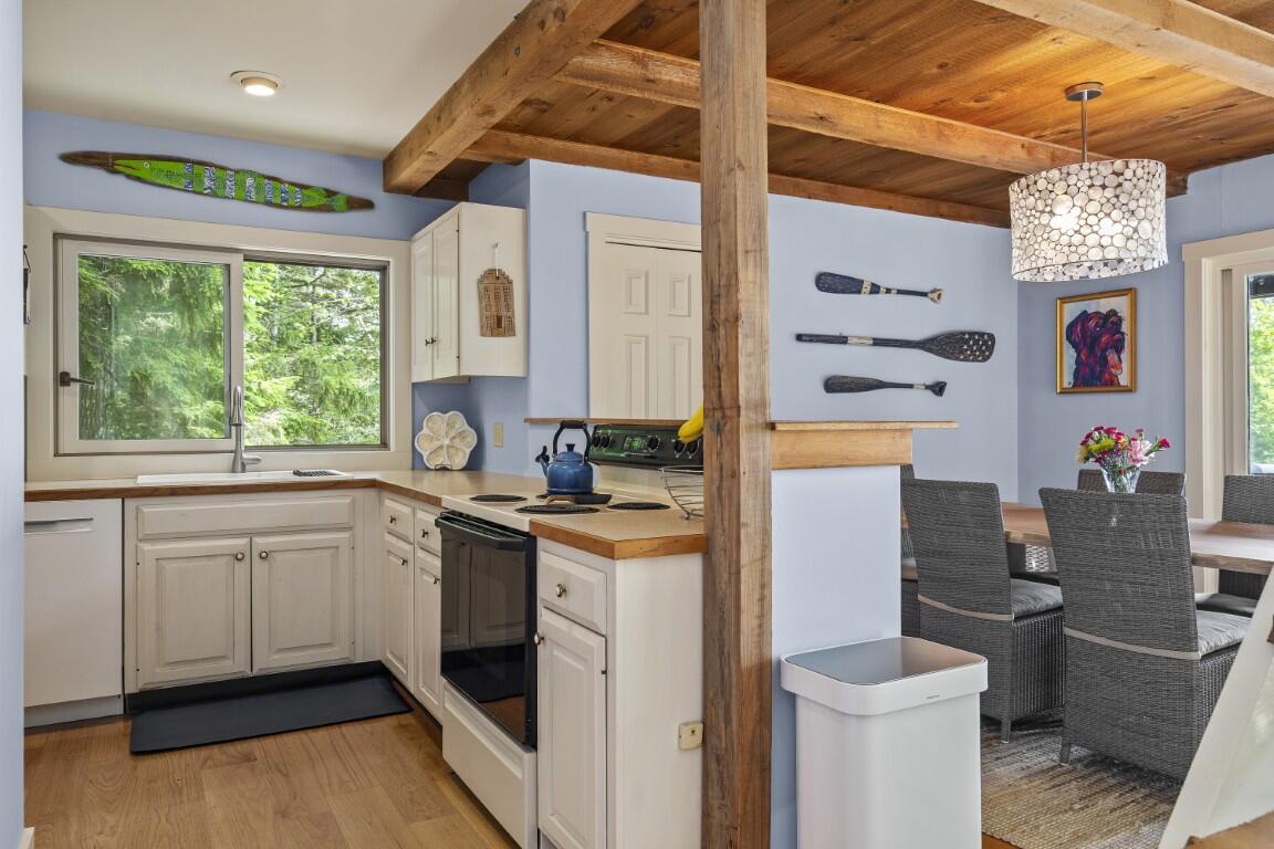 127 Appalachee Road Boothbay Harbor ME 04538