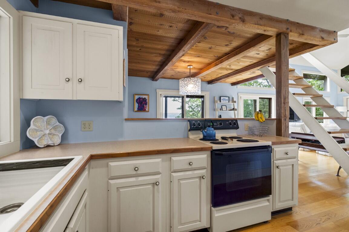 127 Appalachee Road Boothbay Harbor ME 04538