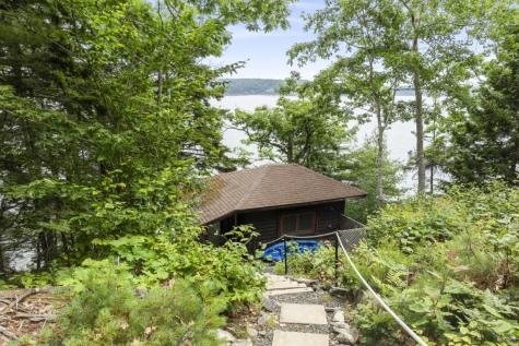 127 Appalachee Road Boothbay Harbor ME 04538
