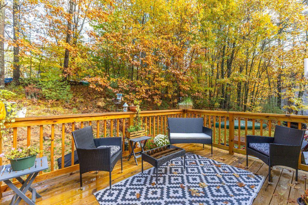 13 Spring Lake Drive Waterboro ME 04061