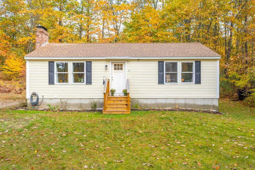13 Spring Lake Drive Waterboro ME 04061