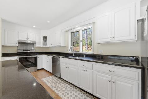 20 Fairfield Hill Road Kennebunkport ME 04046