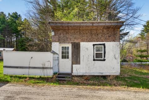 62 North Street Mechanic Falls ME 04256